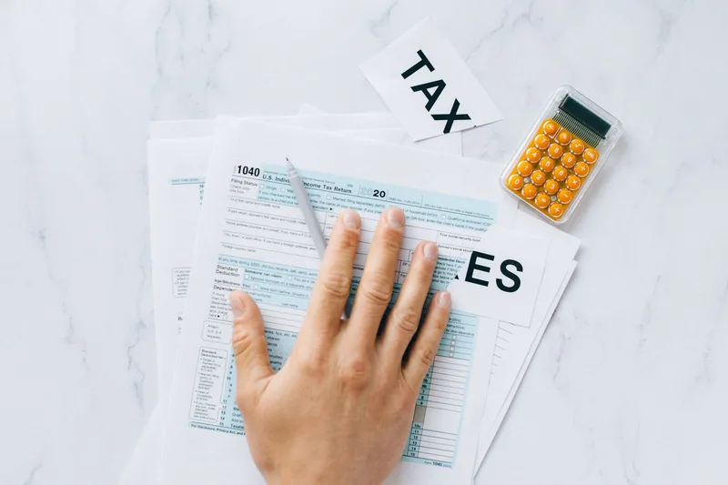 Best Tax Software for Americans in 2026: TurboTax, H&R Block, and More - financial planning concept