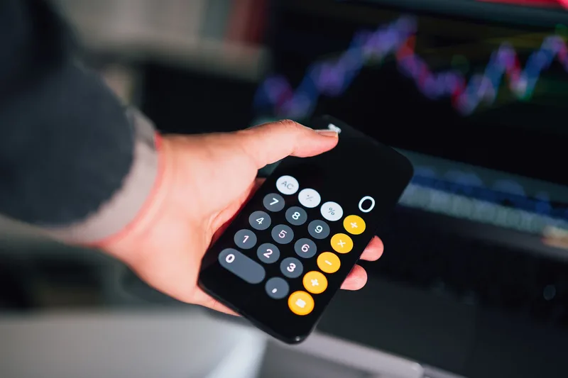 Cryptocurrency Taxes in the US: What the IRS Requires in 2026 - financial planning concept