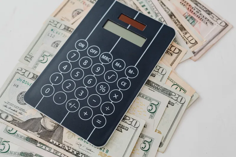 Dollar-Cost Averaging: The Smartest Way to Invest in Volatile Markets - financial planning concept