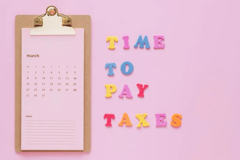 Estimated Quarterly Taxes: A Guide for Self-Employed Americans - financial planning concept