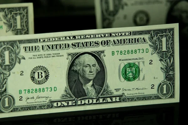 Federal Reserve Interest Rates Explained: What It Means for Your Wallet