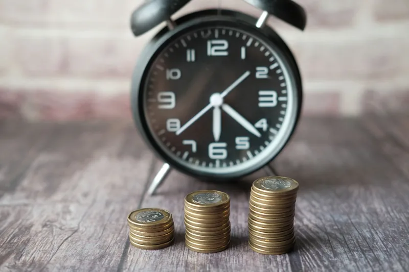 Federal Reserve Interest Rates Explained: What It Means for Your Wallet - financial planning concept
