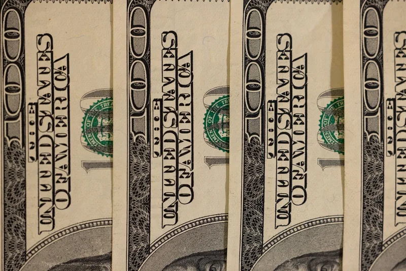 Federal Reserve Interest Rates Explained: What It Means for Your Wallet - financial planning concept