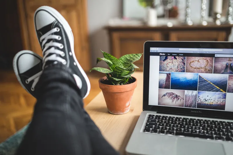 Freelancing in America: A Complete Guide to Getting Started - financial planning concept