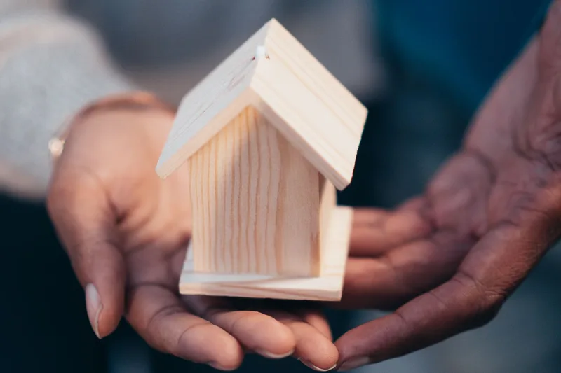 Home Equity Loans vs HELOCs: Which Should You Choose? - financial planning concept