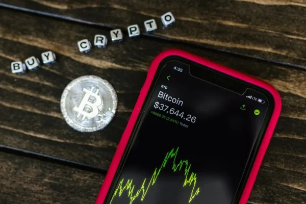 How to Buy Cryptocurrency Safely in the United States