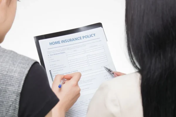 Life Insurance Basics: Term vs Whole Life for American Families