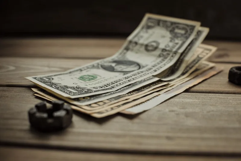 Minimum Wage Debate: How It Affects Workers and the Economy - financial planning concept