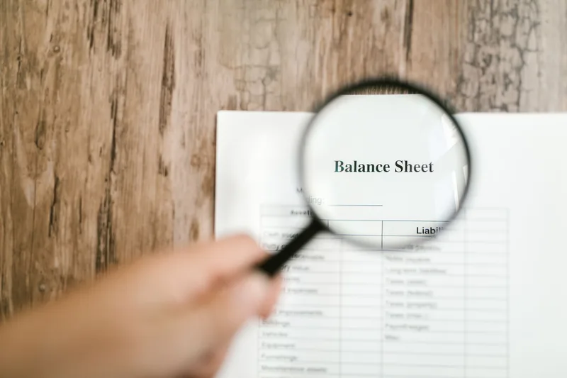 Net Worth Tracking: Why It Matters and How to Calculate Yours - financial planning concept