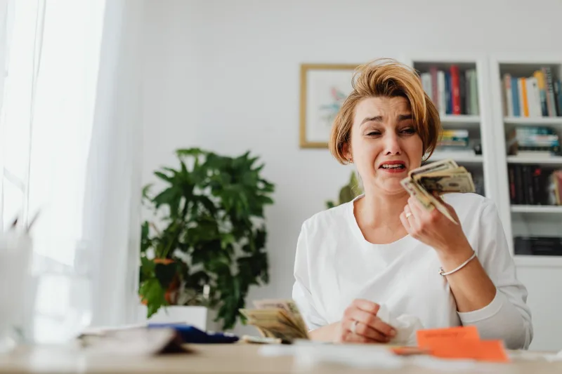 Building Financial Confidence: Overcoming Money Anxiety in America - financial planning concept