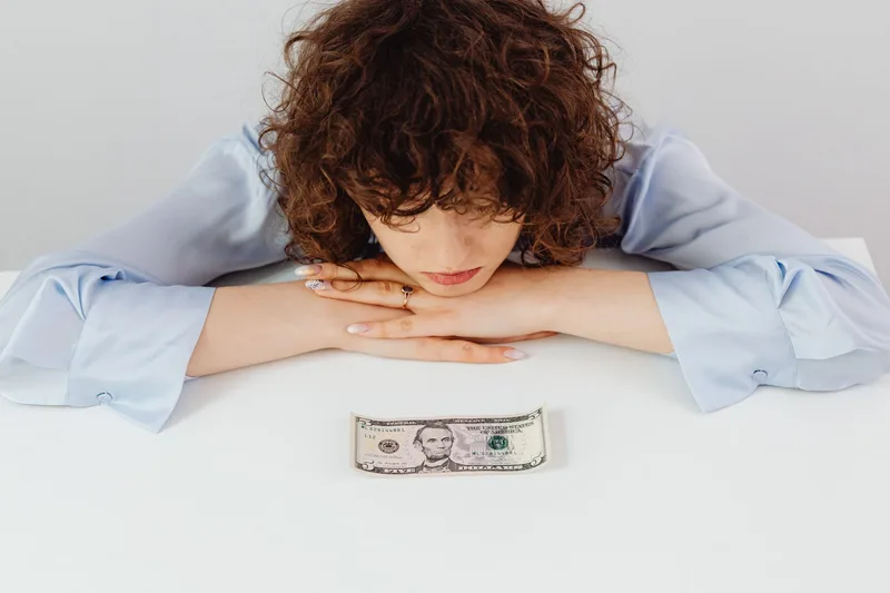 Building Financial Confidence: Overcoming Money Anxiety in America - financial planning concept