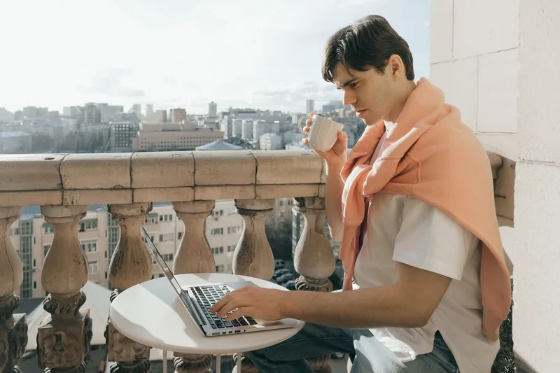 Remote Work Side Jobs: Best Opportunities for Extra Cash in 2026 - financial planning concept