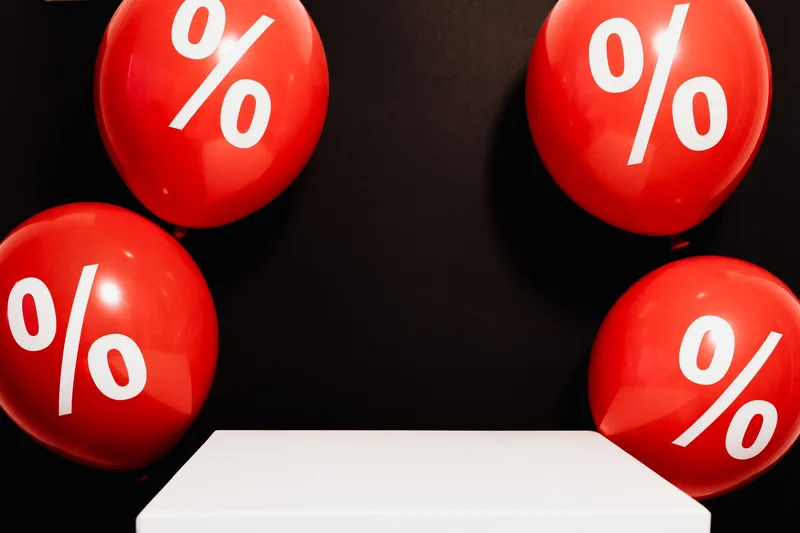 Retirement Withdrawal Strategies: The 4% Rule and Beyond - financial planning concept