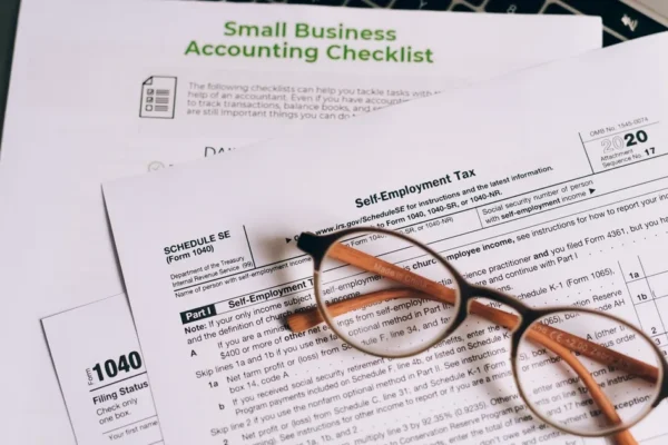 Self-Employment Taxes Explained: What Freelancers Owe the IRS