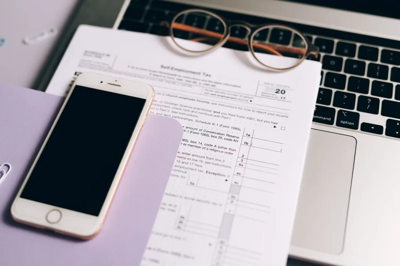 Self-Employment Taxes Explained: What Freelancers Owe the IRS - financial planning concept
