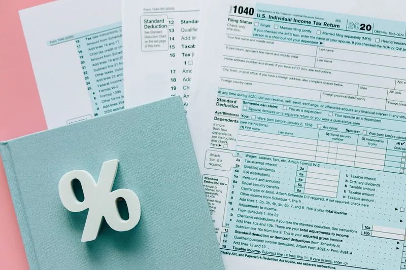 Standard vs Itemized Deductions: Which Should You Choose? - financial planning concept