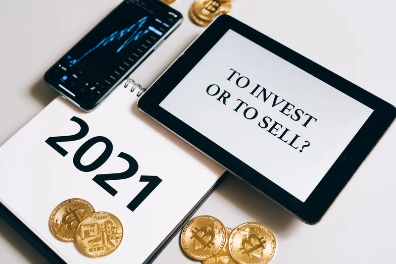 How to Start Investing With $100: A Step-by-Step Guide for Beginners - financial planning concept