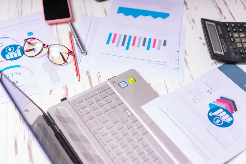 Understanding the US Job Market: Employment Trends in 2026 - financial planning concept